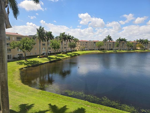 12547 Imperial Isle Drive 304, Boynton Beach, FL 33437