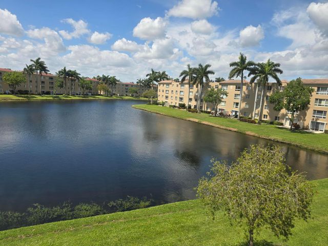 12547 Imperial Isle Drive 304, Boynton Beach, FL 33437