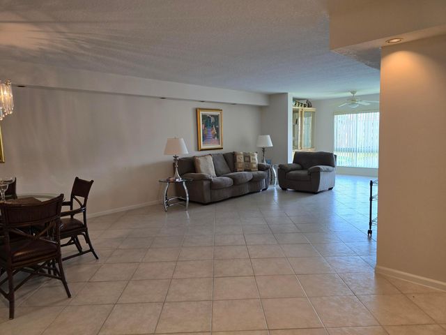12547 Imperial Isle Drive 304, Boynton Beach, FL 33437