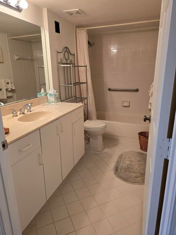 12547 Imperial Isle Drive 304, Boynton Beach, FL 33437