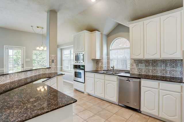 10606 Badger Canyon Drive, Houston, TX 77095