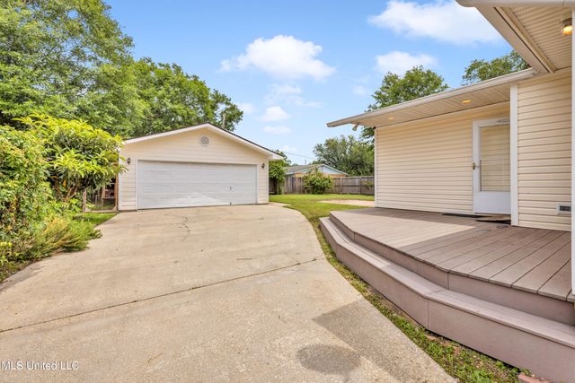 14026 Gladys Street, Gulfport, MS 39503