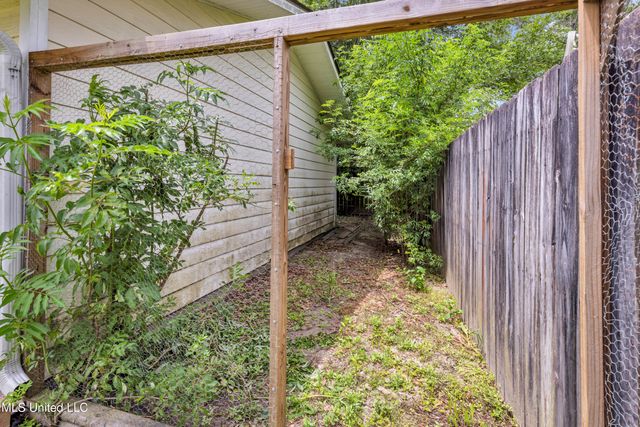 14026 Gladys Street, Gulfport, MS 39503