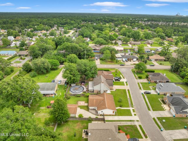 14026 Gladys Street, Gulfport, MS 39503