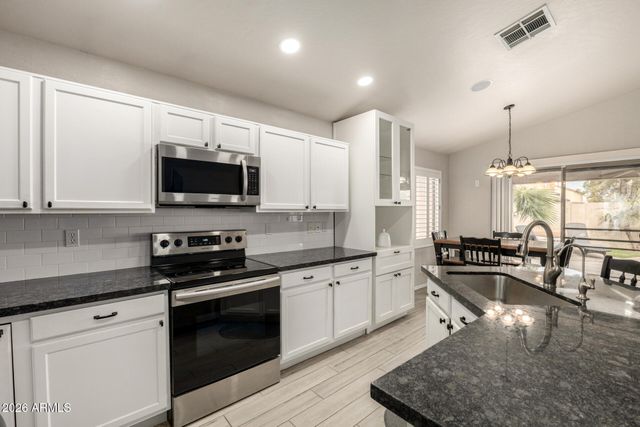 2062 E ARABIAN Drive, Gilbert, AZ 85296