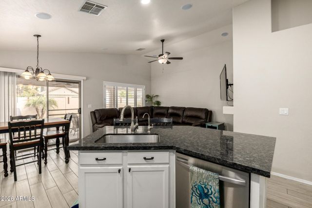 2062 E ARABIAN Drive, Gilbert, AZ 85296