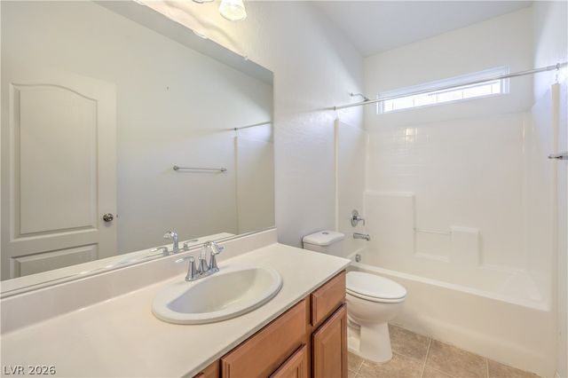 950 Barron Creek Avenue, North Las Vegas, NV 89081