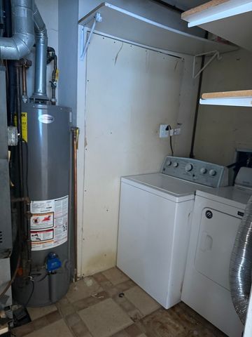 533 Redwood Road, Bolingbrook, IL 60440