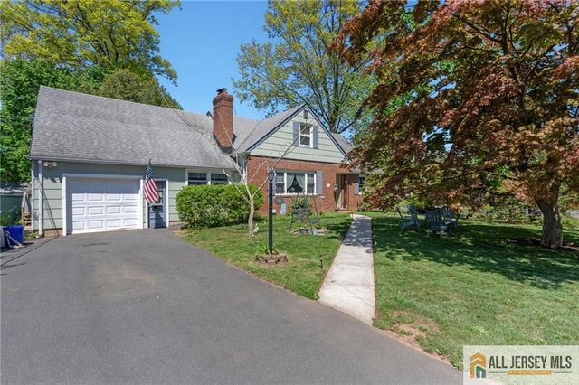 246 4th Street, Dunellen, NJ 08812