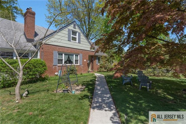 246 4th Street, Dunellen, NJ 08812