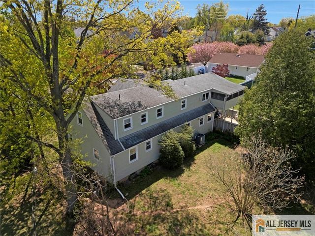 246 4th Street, Dunellen, NJ 08812