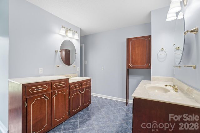 12251 Mallard Ridge Drive, Charlotte, NC 28269