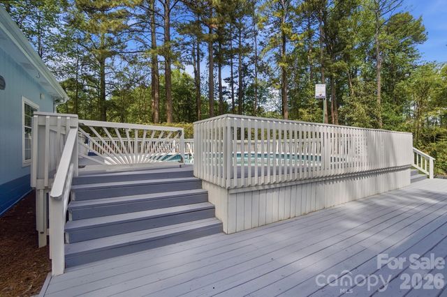 12251 Mallard Ridge Drive, Charlotte, NC 28269