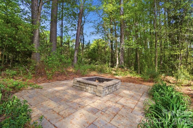 12251 Mallard Ridge Drive, Charlotte, NC 28269