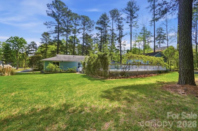 12251 Mallard Ridge Drive, Charlotte, NC 28269