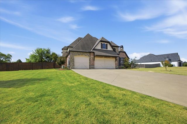 2114 E 176th Street S, Mounds, OK 74047