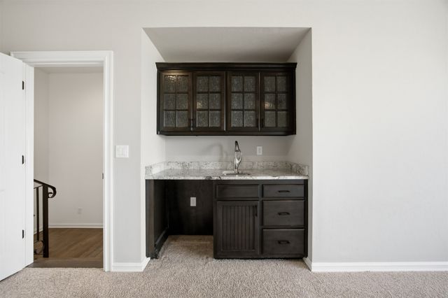 2114 E 176th Street S, Mounds, OK 74047
