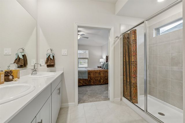 522 Castle Road, Sherman, TX 75092