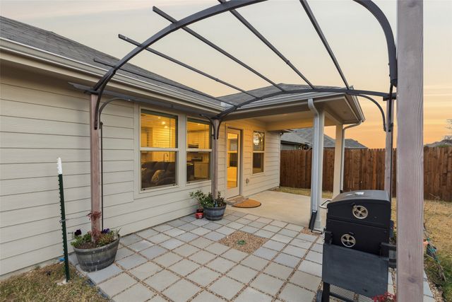 522 Castle Road, Sherman, TX 75092