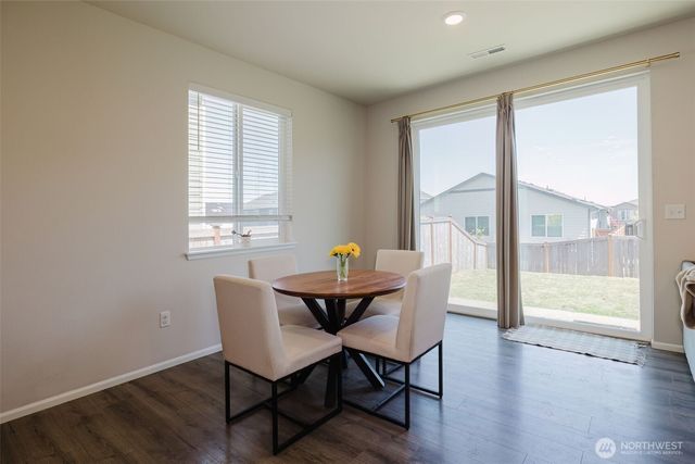 940 Panoramic Loop, Bremerton, WA 98312