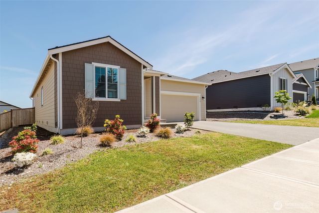 940 Panoramic Loop, Bremerton, WA 98312