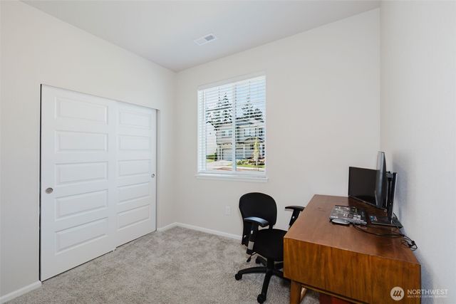 940 Panoramic Loop, Bremerton, WA 98312