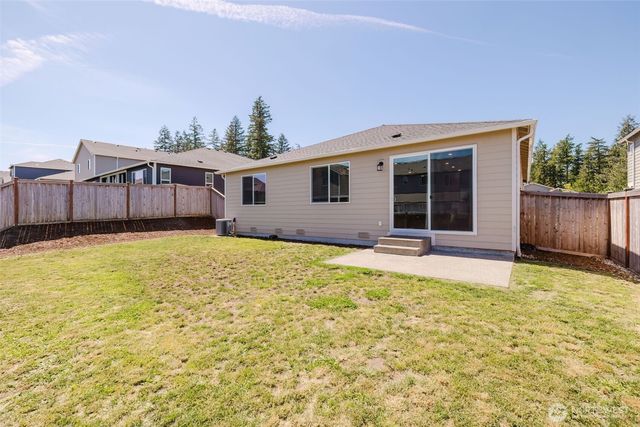 940 Panoramic Loop, Bremerton, WA 98312