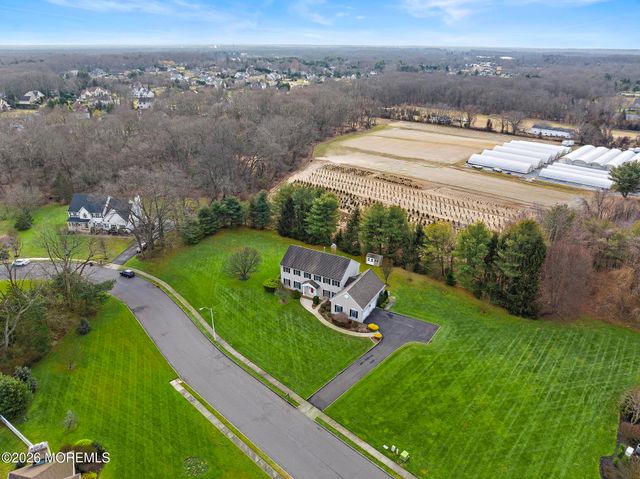 22 Windswept Lane, Freehold, NJ 07728