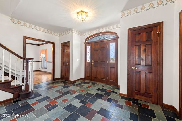 22 Windswept Lane, Freehold, NJ 07728