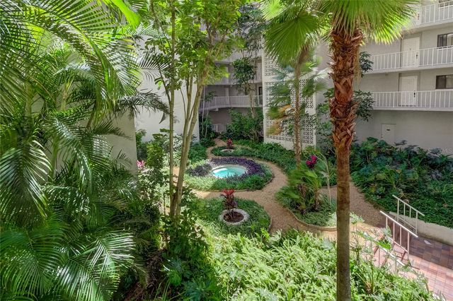 500 N OSCEOLA AVENUE H, Clearwater, FL 33755