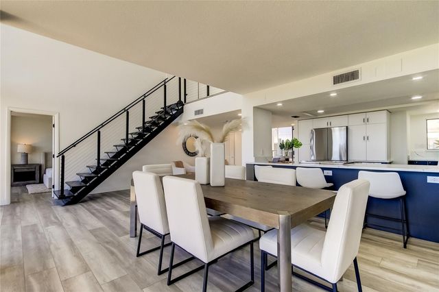 500 N OSCEOLA AVENUE H, Clearwater, FL 33755