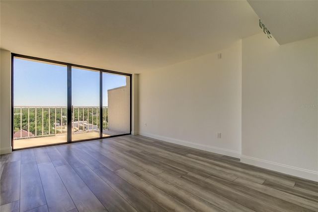 500 N OSCEOLA AVENUE H, Clearwater, FL 33755