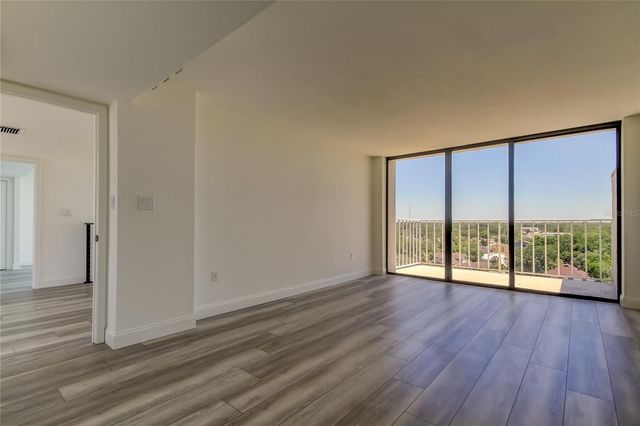 500 N OSCEOLA AVENUE H, Clearwater, FL 33755