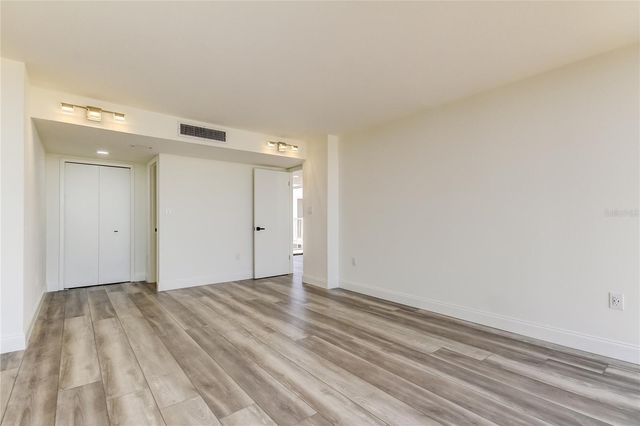 500 N OSCEOLA AVENUE H, Clearwater, FL 33755