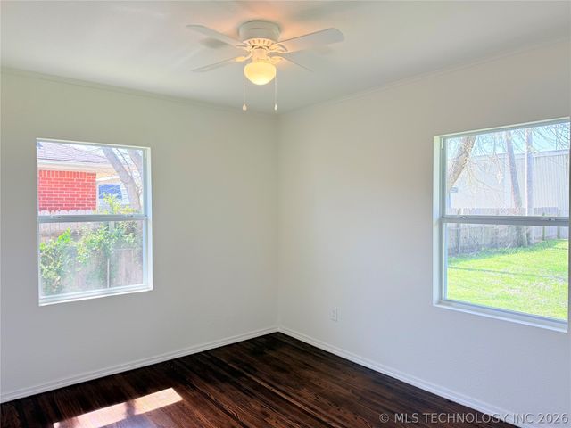 68 S 105th East Place, Tulsa, OK 74128