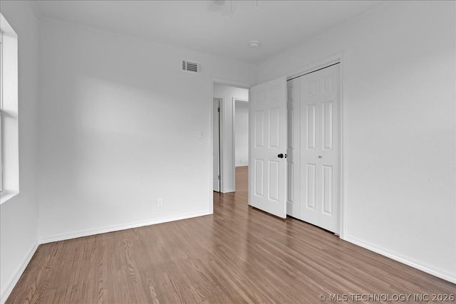 68 S 105th East Place, Tulsa, OK 74128