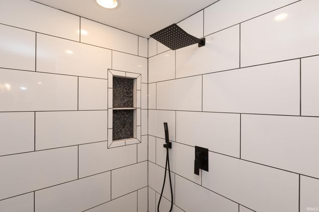 1724 28th Street, Bedford, IN 47421