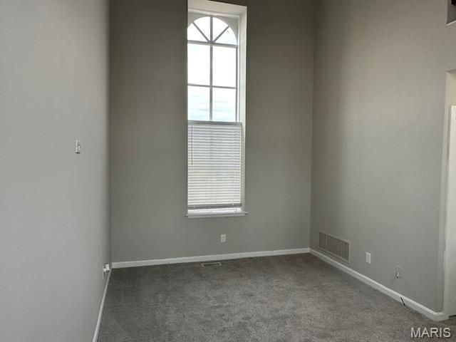 1047 Lafayette Avenue E, St Louis, MO 63104