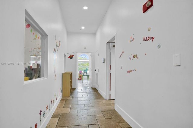 2280 SW 17th Ave, Miami, FL 33145