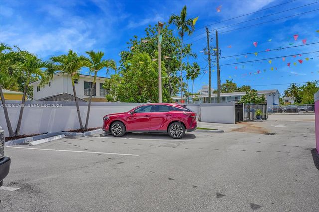 2280 SW 17th Ave, Miami, FL 33145