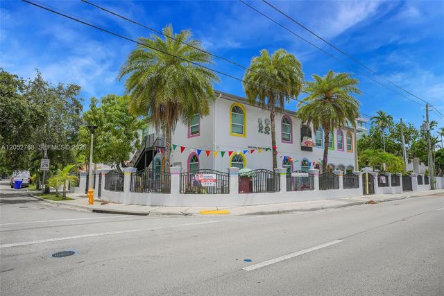 2280 SW 17th Ave, Miami, FL 33145