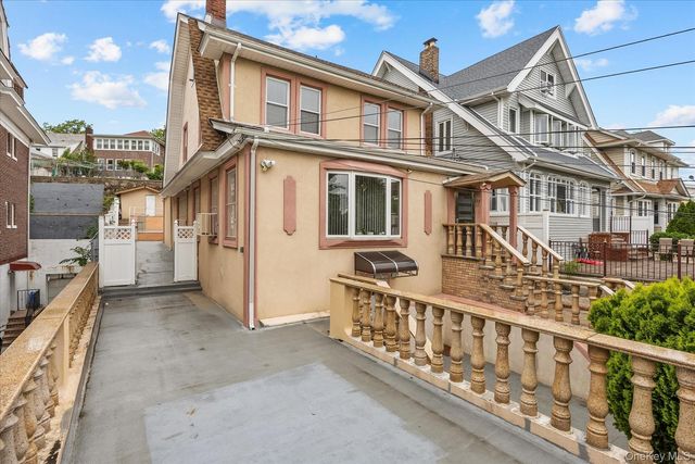 14837 86th Avenue, Jamaica, NY 11435