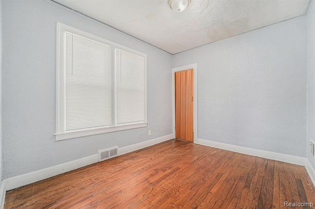 1654 Chandler Avenue, Lincoln Park, MI 48146