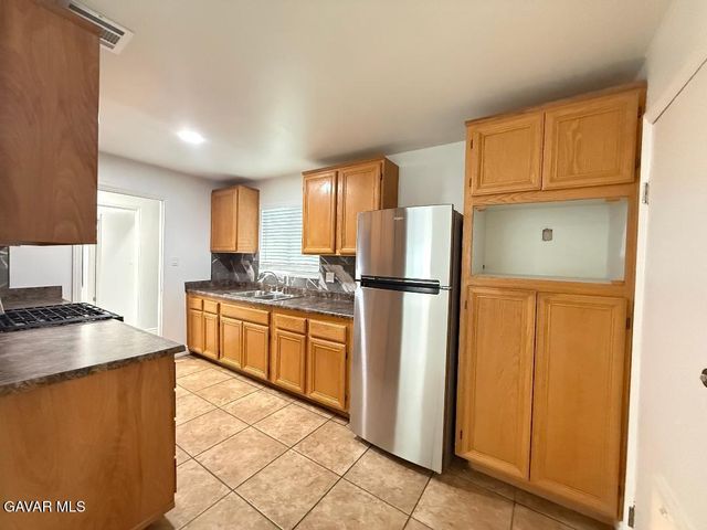 38638 31st Street, Palmdale, CA 93550