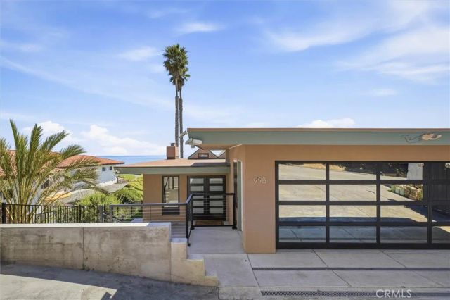 998 Park Avenue, Cayucos, CA 93430