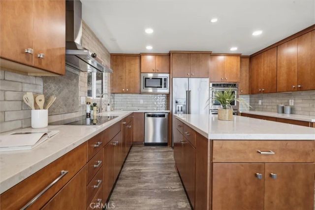 998 Park Avenue, Cayucos, CA 93430