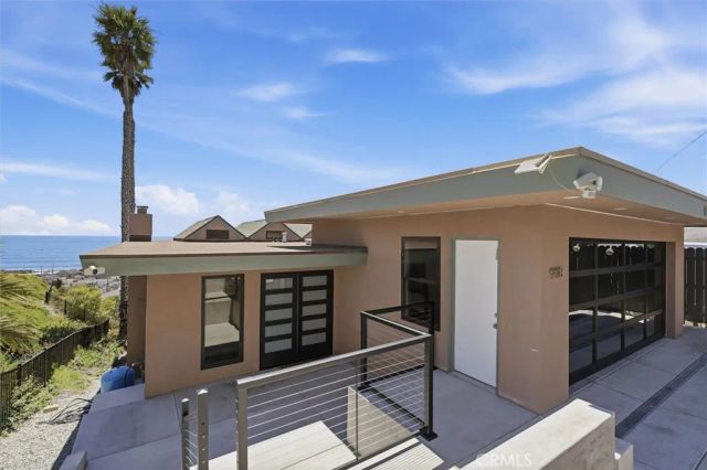 998 Park Avenue, Cayucos, CA 93430