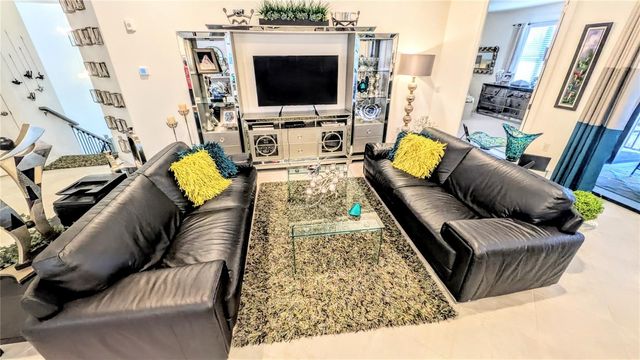 5639 N HONORE AVENUE 222, Sarasota, FL 34243