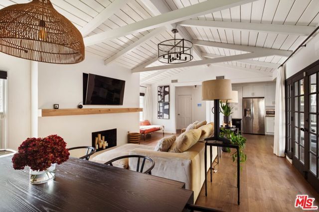 4550 S Mullen Avenue, Los Angeles, CA 90043