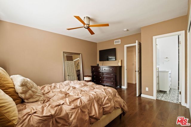 4550 S Mullen Avenue, Los Angeles, CA 90043